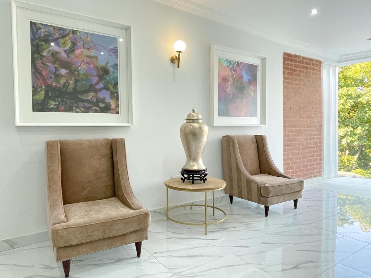 Amoris Guest House-Randburg Йоханесбург Екстериор снимка